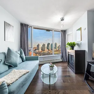 Downtown 1 Bedroom Water View Apartment